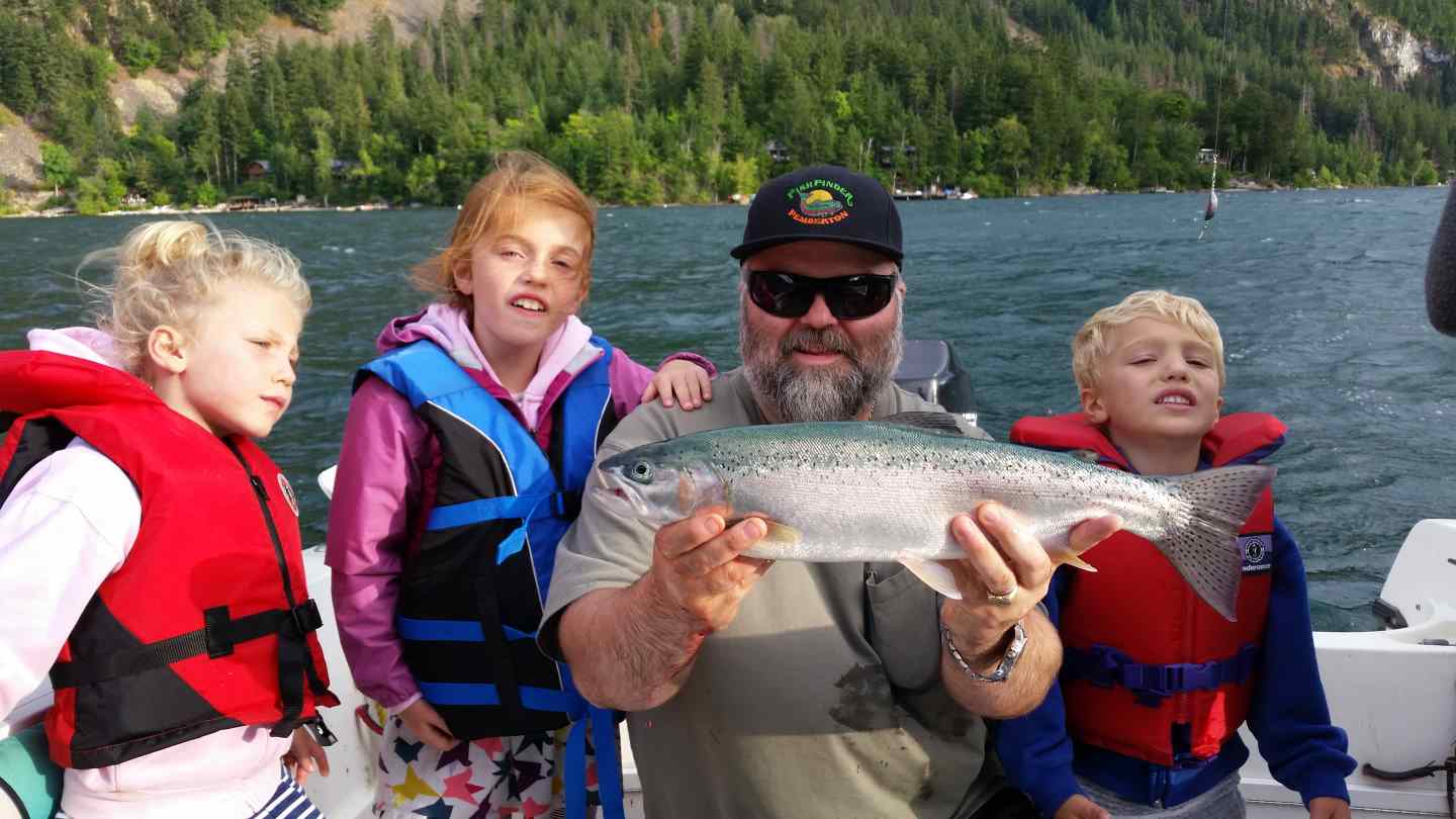Freshwater Boat Fishing Charters in British Columbia Canada